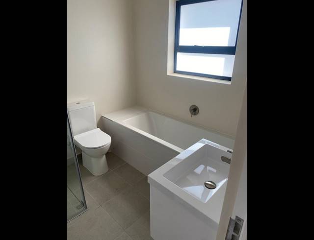 3 BEDROOM DUPLEX FOR SALE IN SILVER OAKS